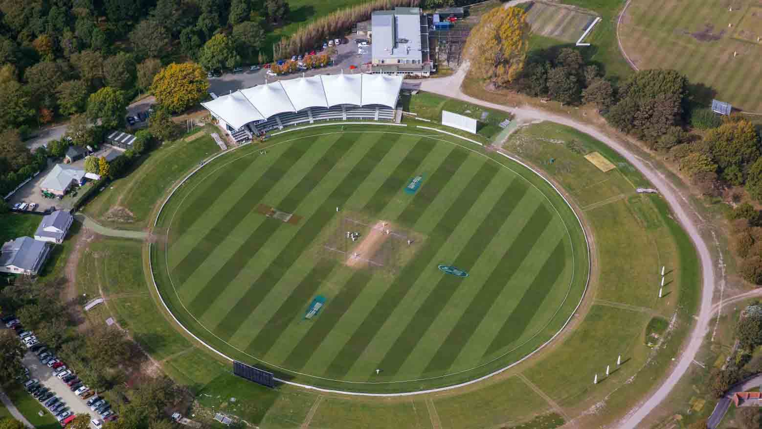 169 Hagley Oval