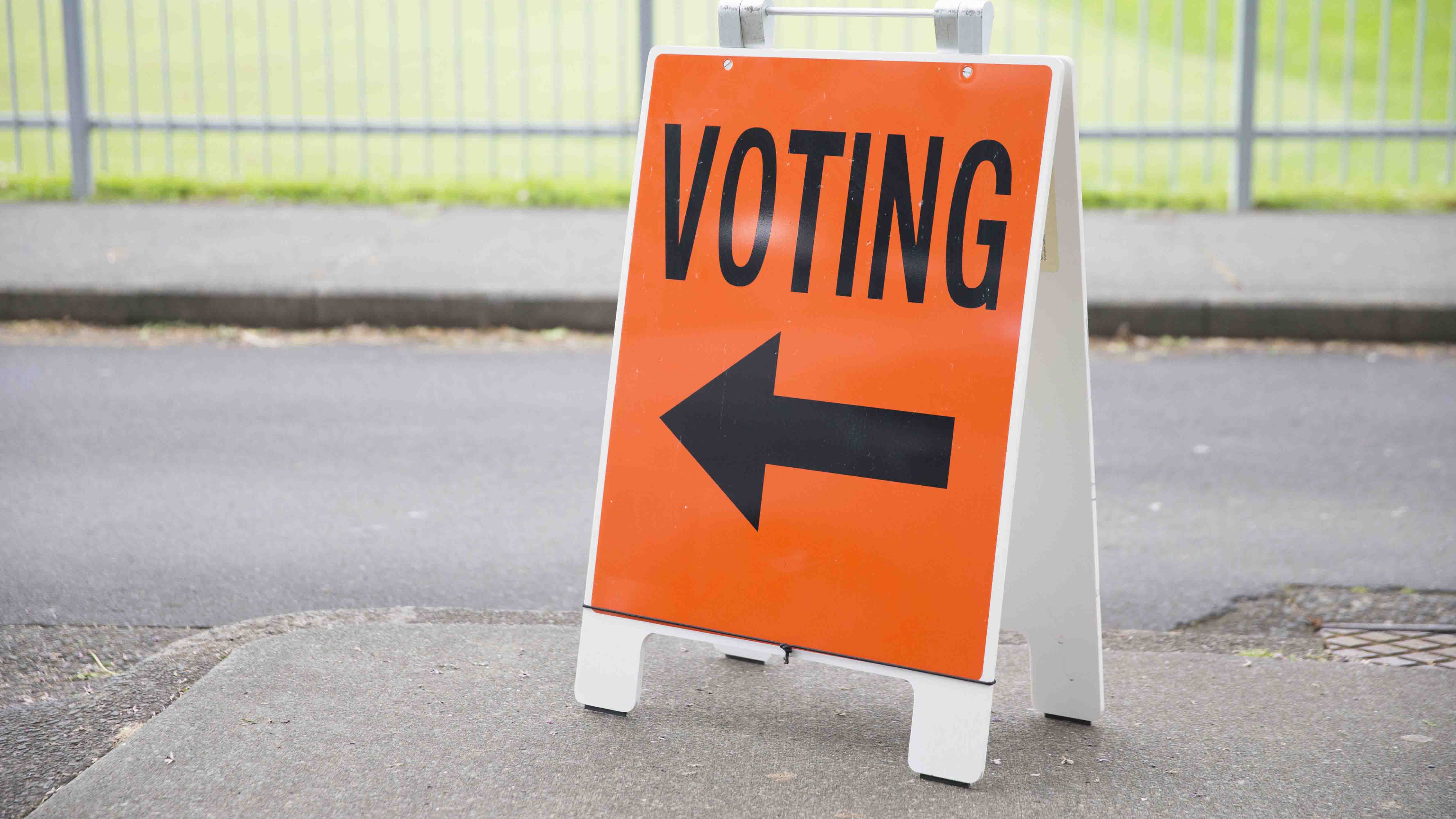169 voting sign